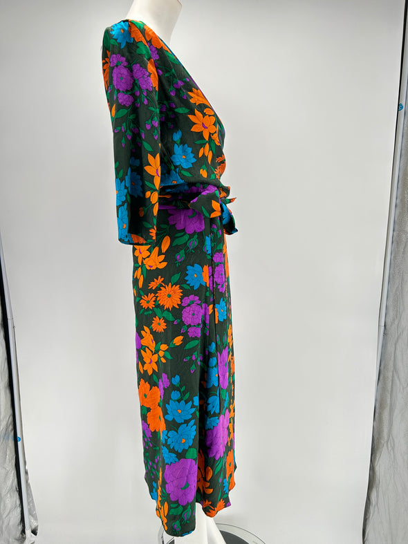 Robe portefeuille colorée en soie