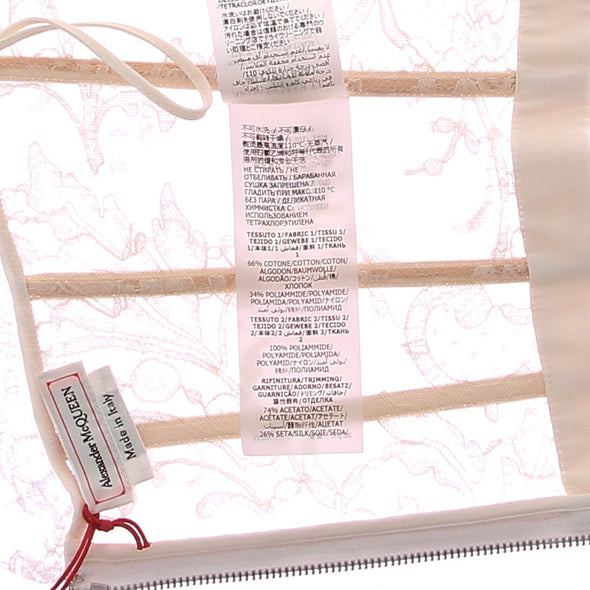 Corset en dentelle blanche