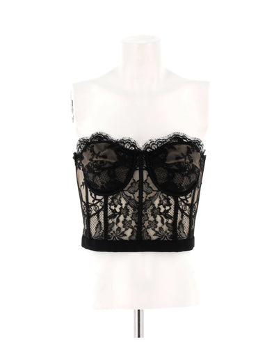Corset en dentelle noire