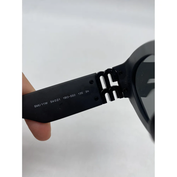 Lunettes de soleil noires