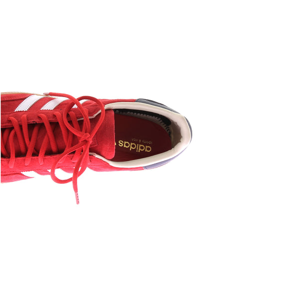 Baskets rouges "Spezial USA"