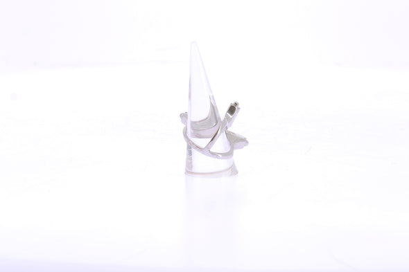 Bague argentée avec cristaux