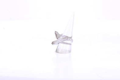 Bague argentée avec cristaux