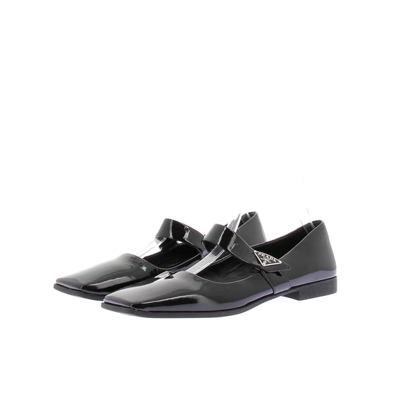 Ballerines en cuir verni