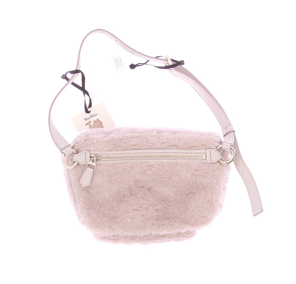 Pochette en peau lainée