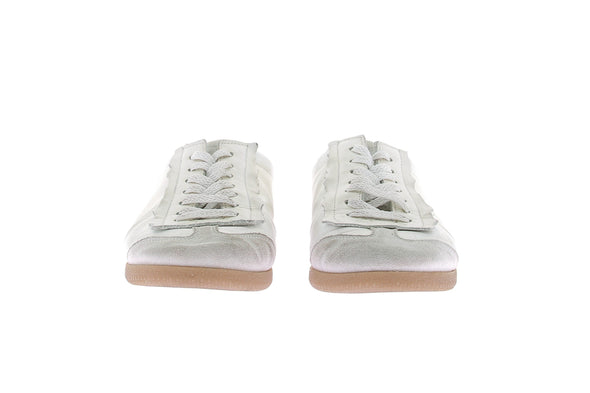 Baskets blanches