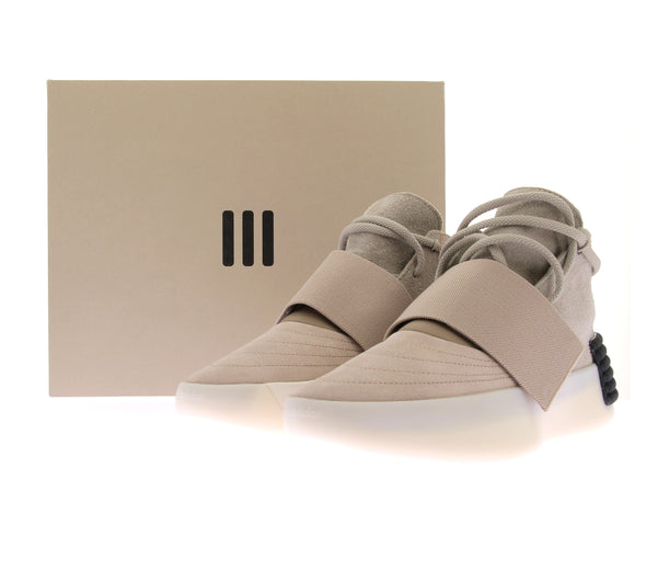 Baskets "Fear of God" athletic trainer