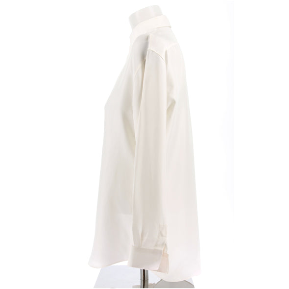 Chemise en soie blanche