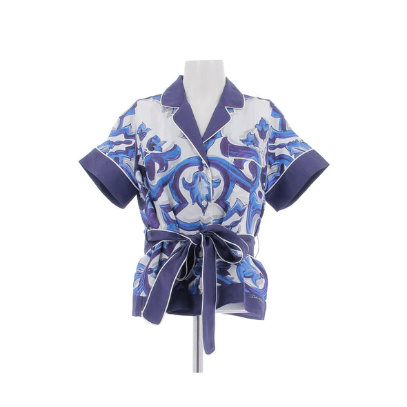 Blouse bleue en soie