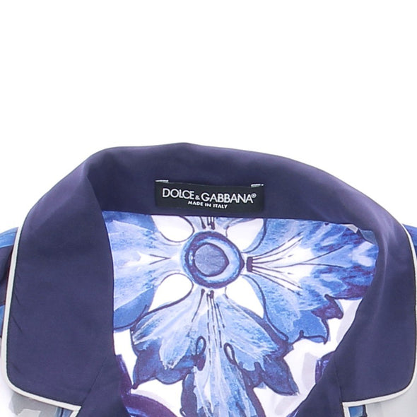 Blouse bleue en soie