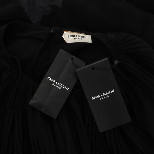 Blouse en soie noire