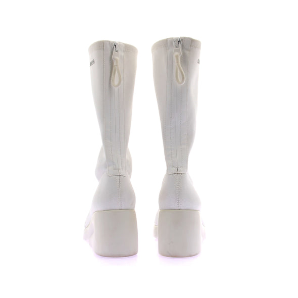 Bottes blanches