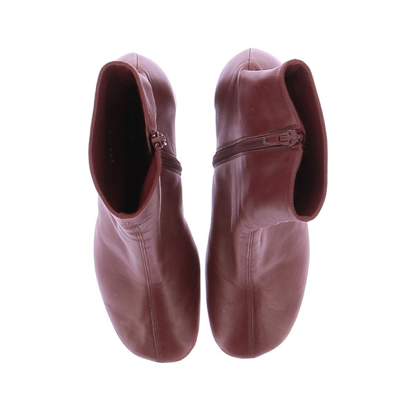 Bottines à talons bordeaux
