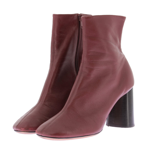Bottines à talons bordeaux