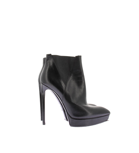 Bottines à talons en cuir