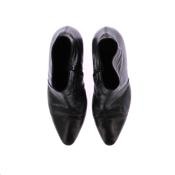 Bottines à talons en cuir
