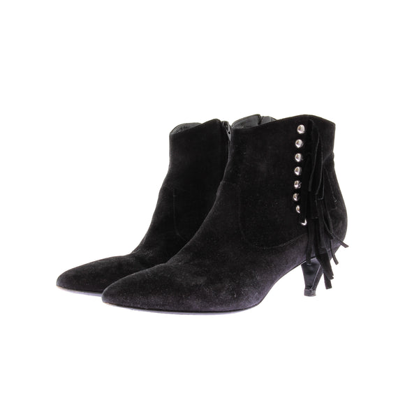 Bottines noires en daim avec franges