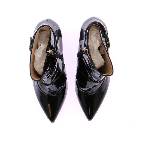 Bottines à talons en cuir verni