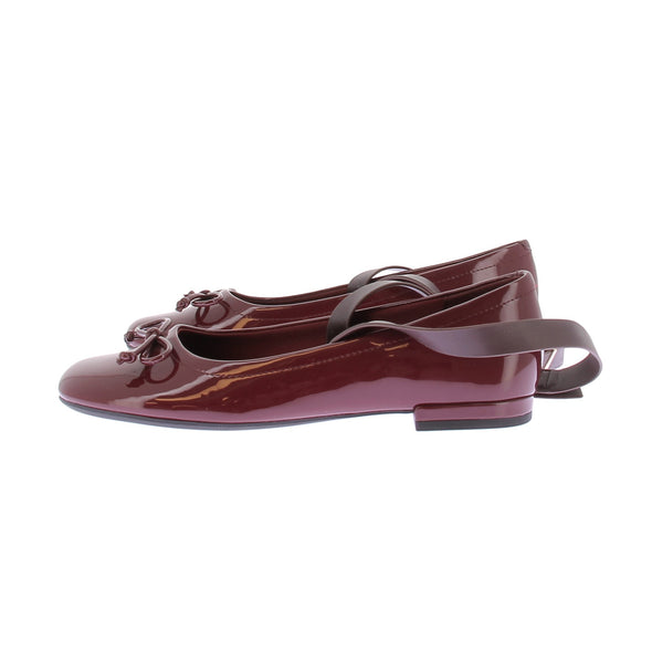 Ballerines en cuir verni