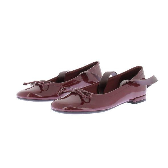 Ballerines en cuir verni