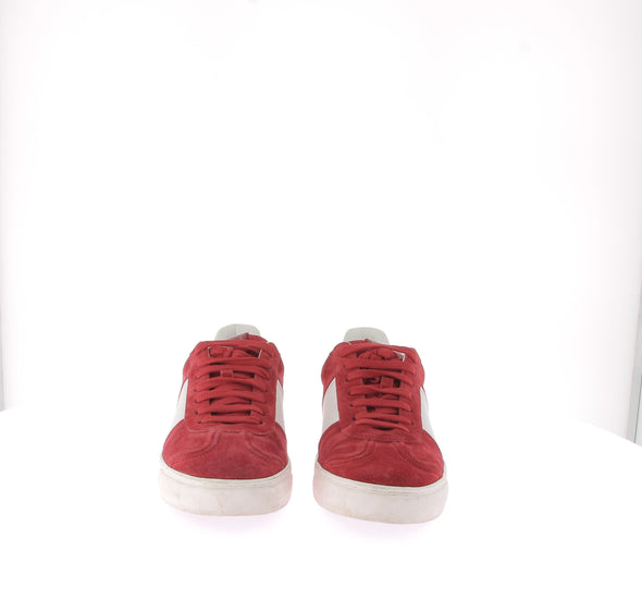 Baskets en daim rouge "Rockstud"