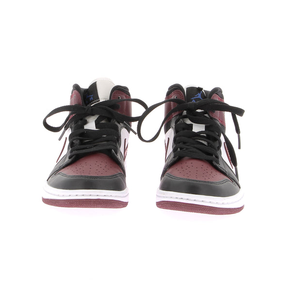 Baskets "Air Jordan 1 Mid Beetroot"