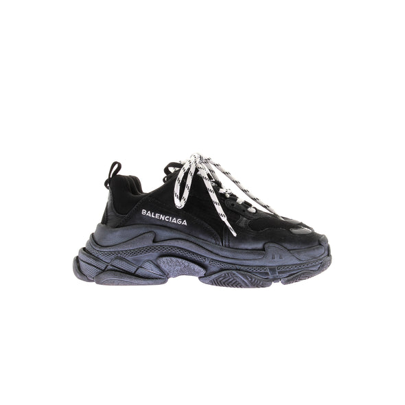 Basket noires "Triple S"