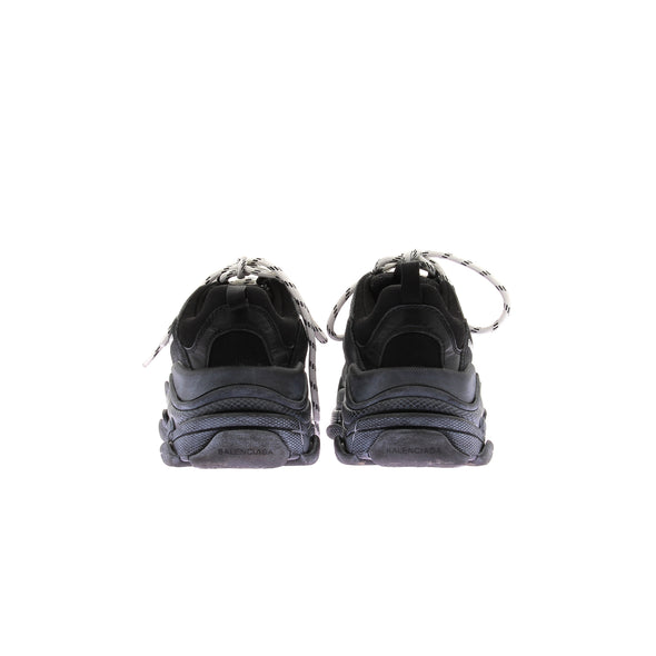 Basket noires "Triple S"