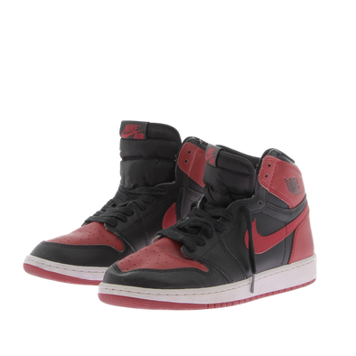 Baskets "Air Jordan 1 Retro High OG 'Banned' 2016"