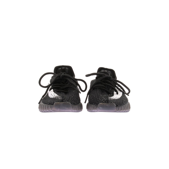 Baskets noires "Yeezy boost 350 V2"