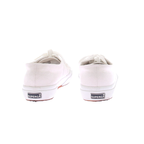 Basket blanches en toile