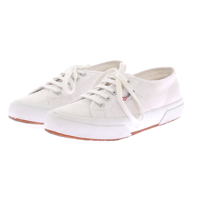 Basket blanches en toile