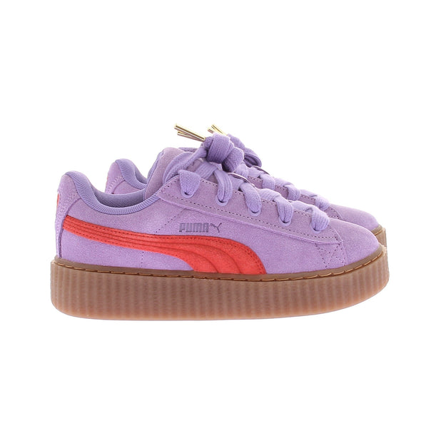 Baskets violettes