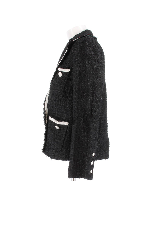 Blazer noir et blanc