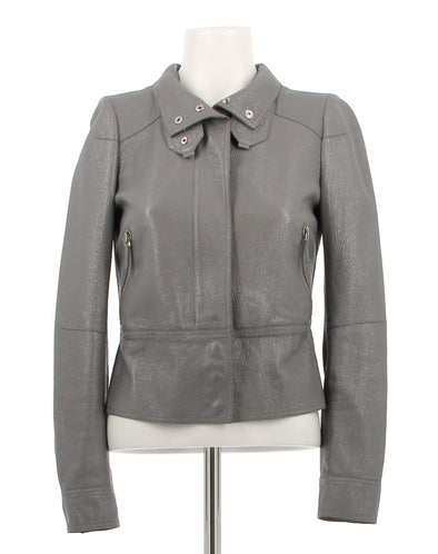 Veste en cuir gris argenté