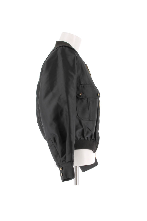 Bomber noir