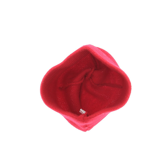 Bonnet en laine rouge