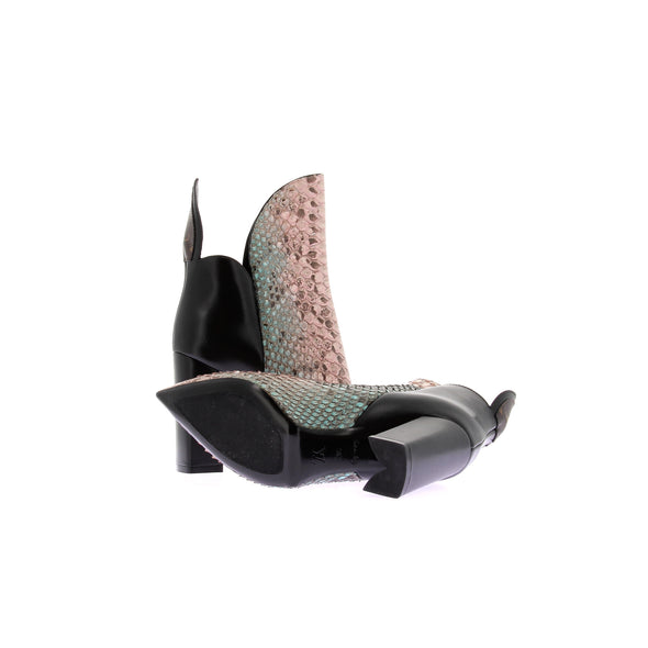 Bottines à talons en python