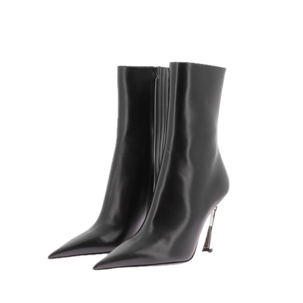 Bottines en cuir noir