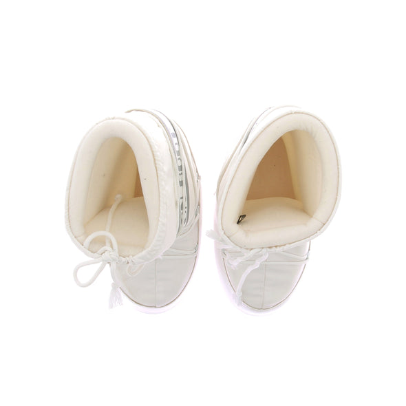 Moon Boots blanches