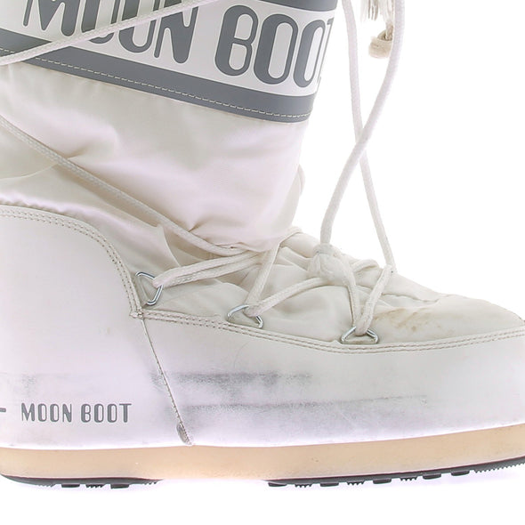 Moon Boots blanches