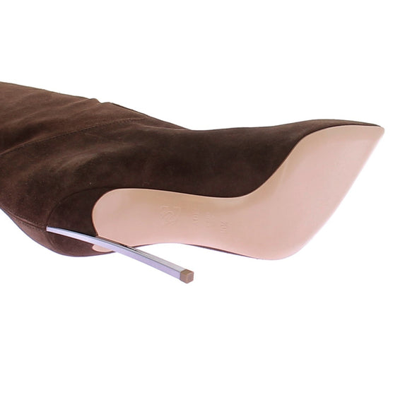Bottes à talons en daim