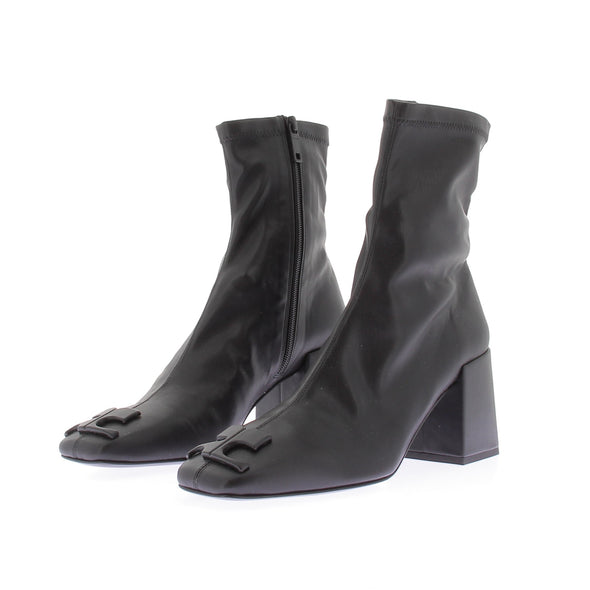 Bottines à talons "Réédition"