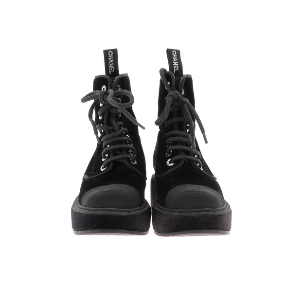 Bottines noires en velours