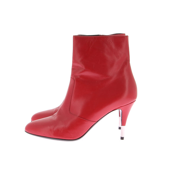 Bottines rouges