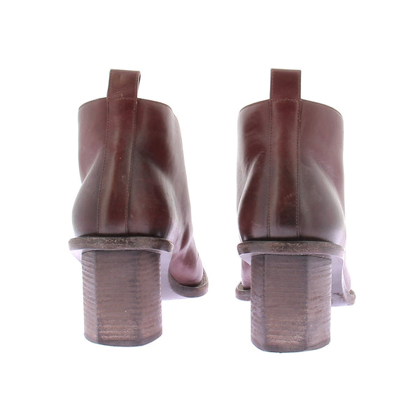 Bottines à talons bordeaux