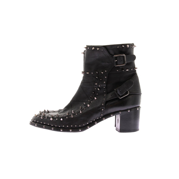Bottines cloutées