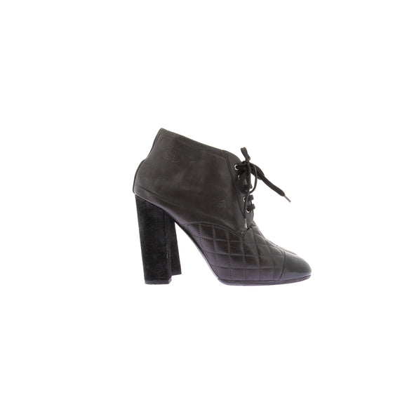 Bottines à talons en cuir