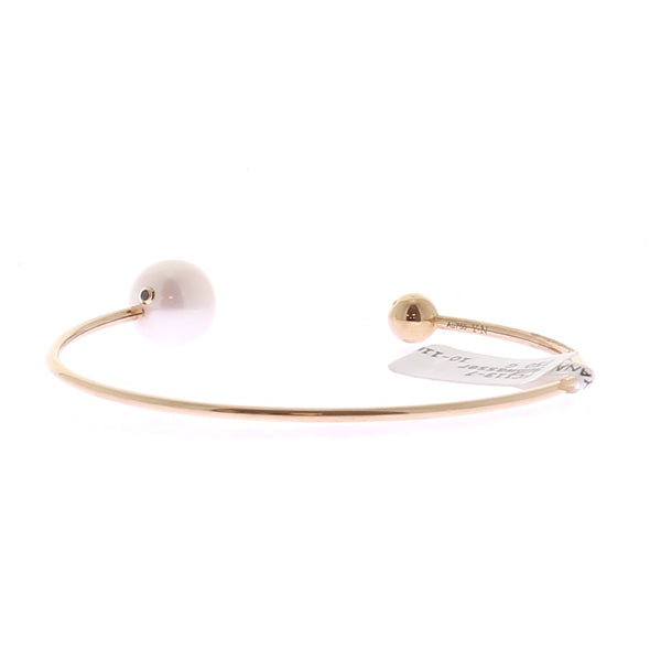 Bracelet en or jaune et perle d'eau douce