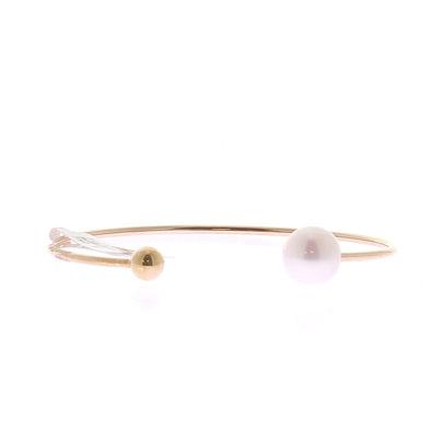 Bracelet en or jaune et perle d'eau douce